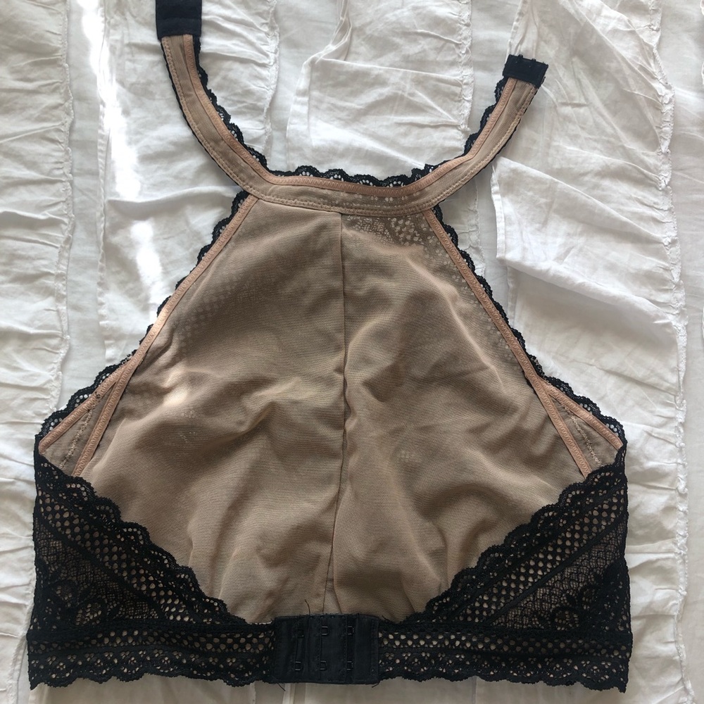Saki Black Lace Halter Bralette Sz. M - Picture 3 of 6